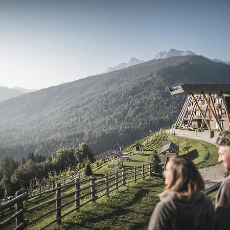 Alpin Panorama Hotel Hubertus Olang Екстериор снимка